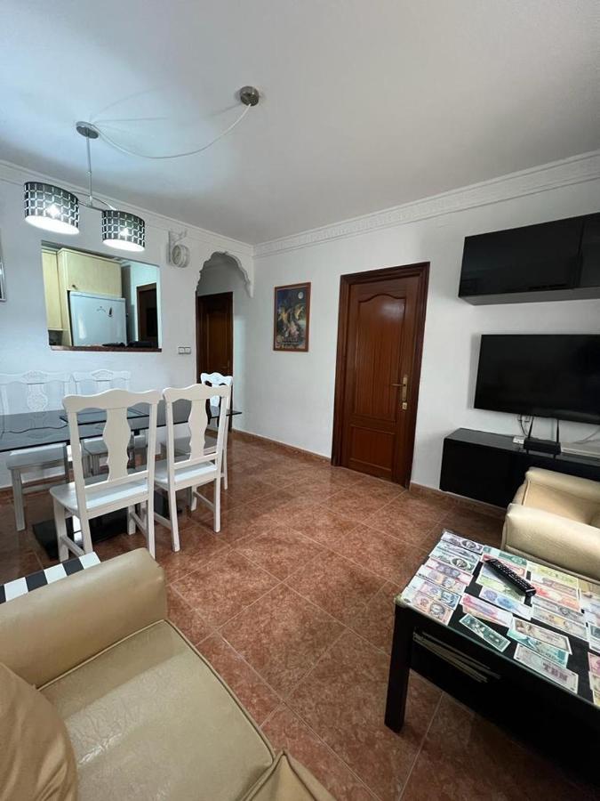 Fresh & Clean Room Sevilla ภายนอก รูปภาพ