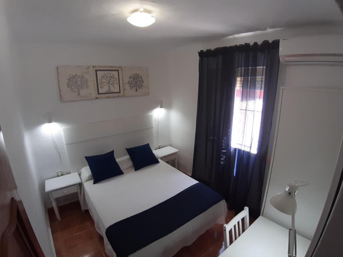 Fresh & Clean Room Sevilla ภายนอก รูปภาพ